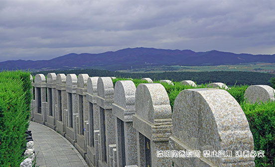 为逝者更衣：那些我们放入寿衣的，是哀思也是祝福